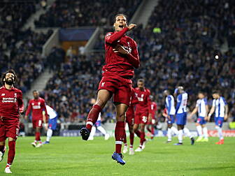 Virgil van Dijk beats Raheem S...